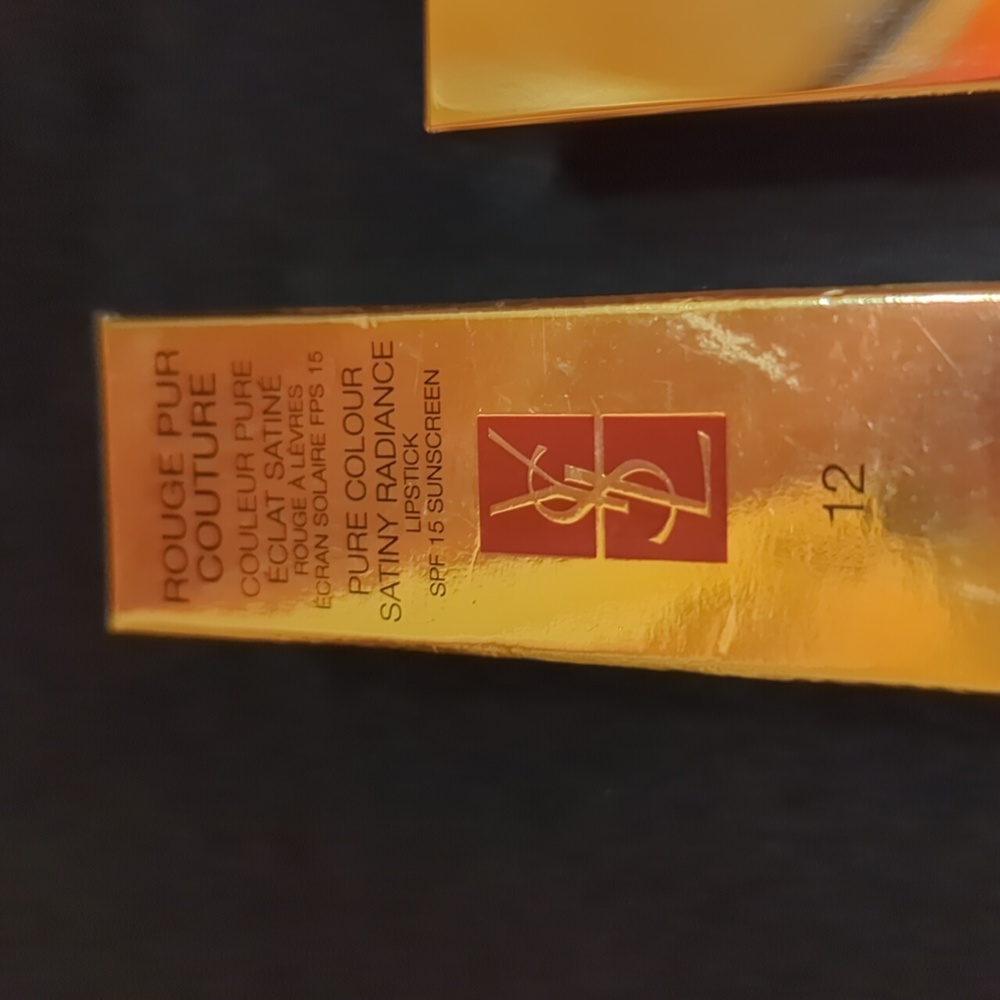 YSL Rouge Pure Couture - Picture 2 of 6
